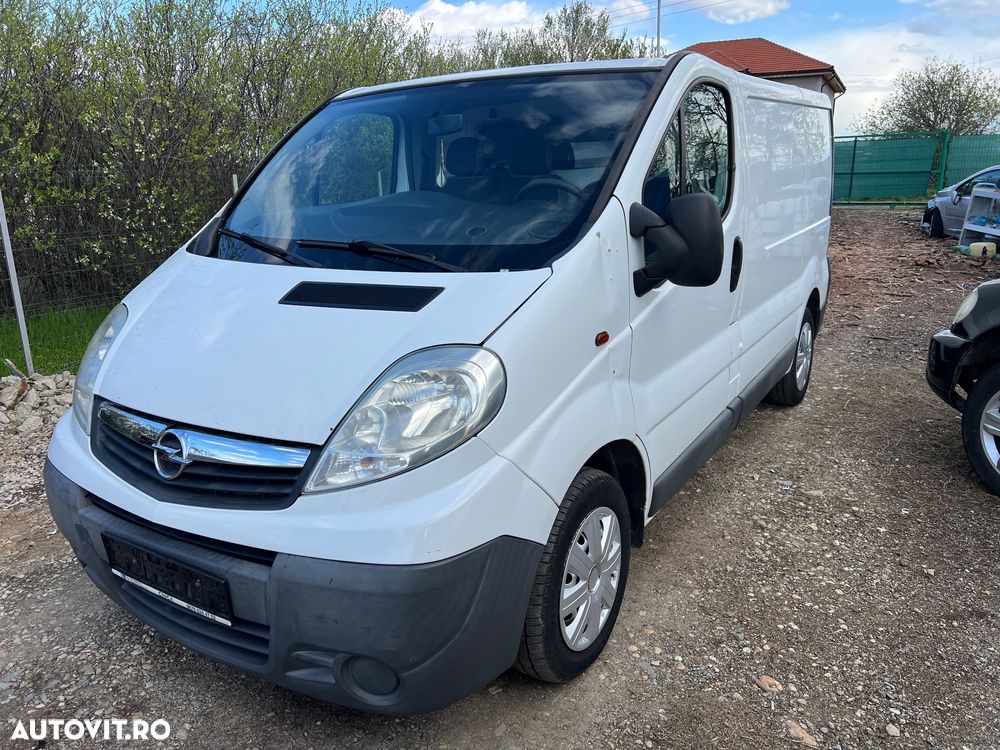 Opel Vivaro - 2