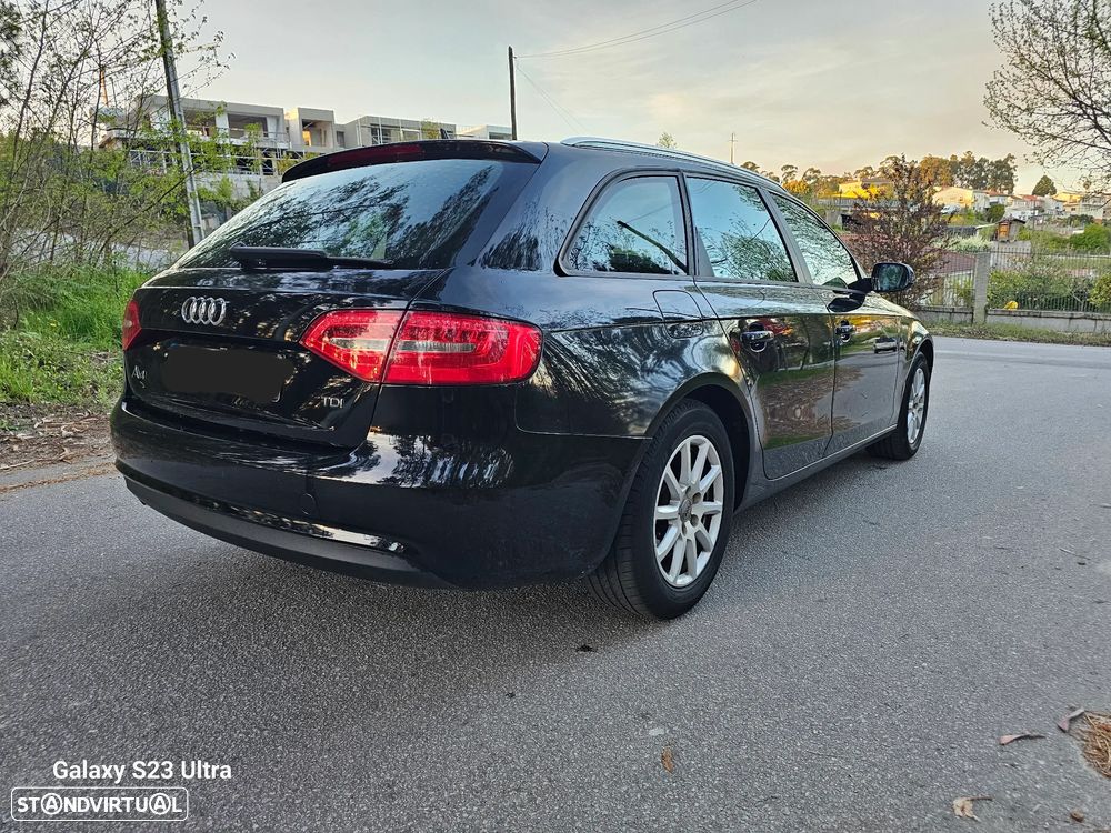 Audi A4 Avant 2.0 TDi - 5