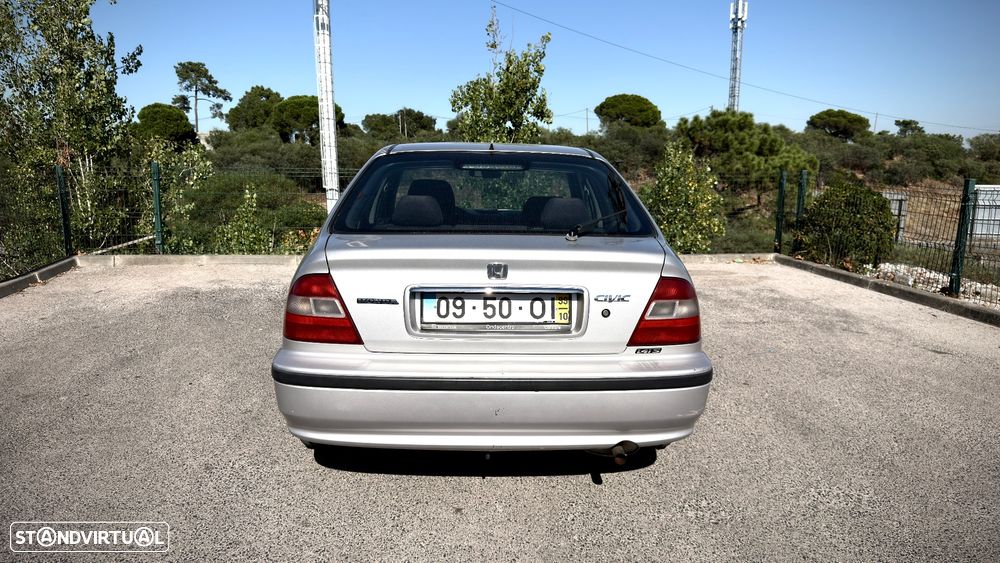 Honda Civic 1.4i S - 6
