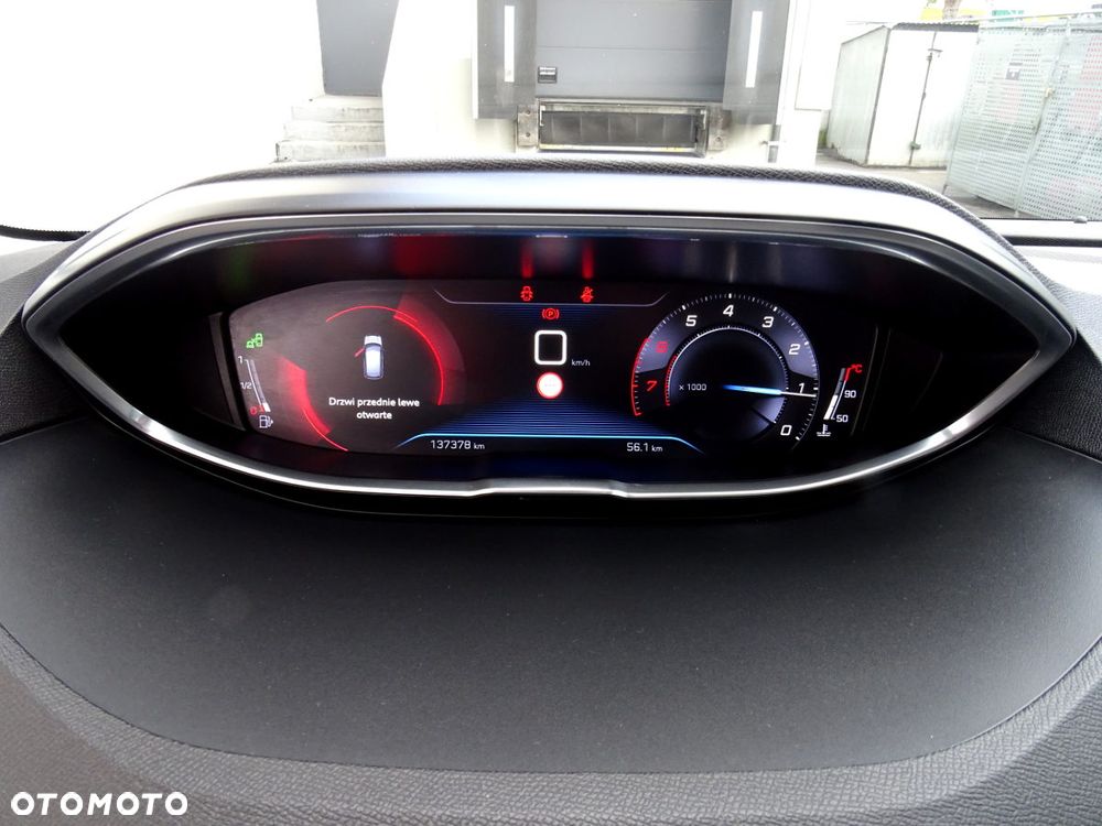 Peugeot 3008 PureTech 130 Stop & Start Allure - 17