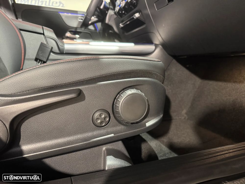 Mercedes-Benz GLA 200 AMG Line - 24