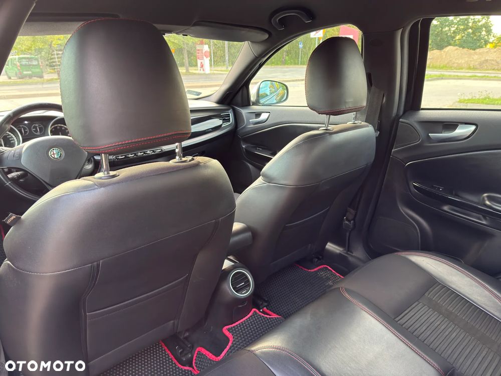 Alfa Romeo Giulietta 1.4 TB Distinctive - 21