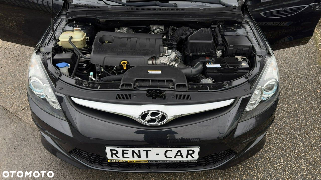 Hyundai i30 - 24