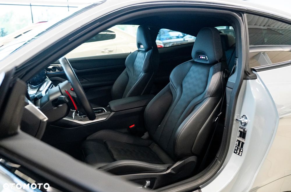 BMW M4 Competition M xDrive sport - 20