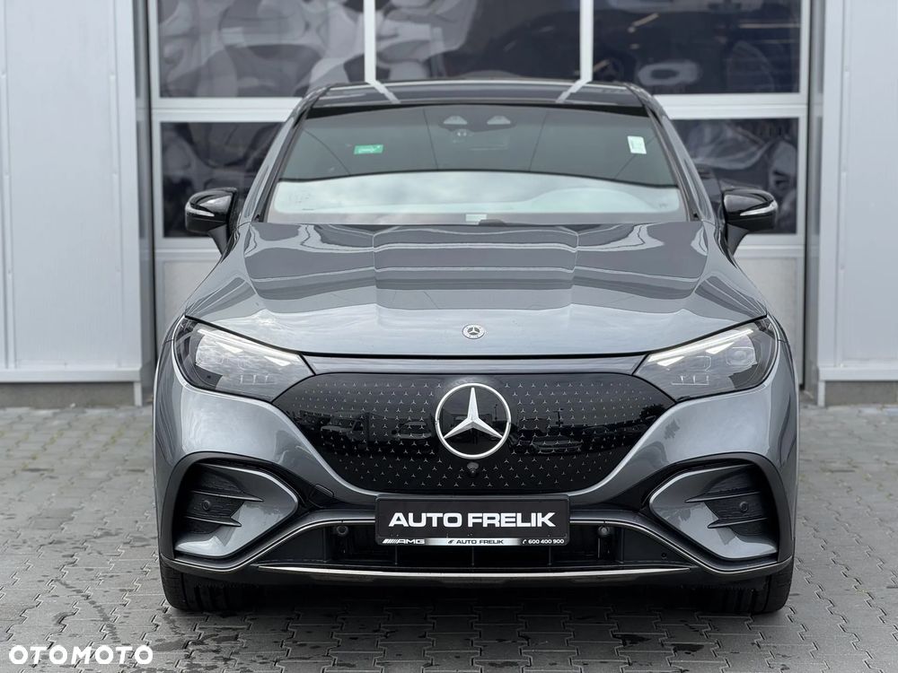 Mercedes-Benz EQE - 5