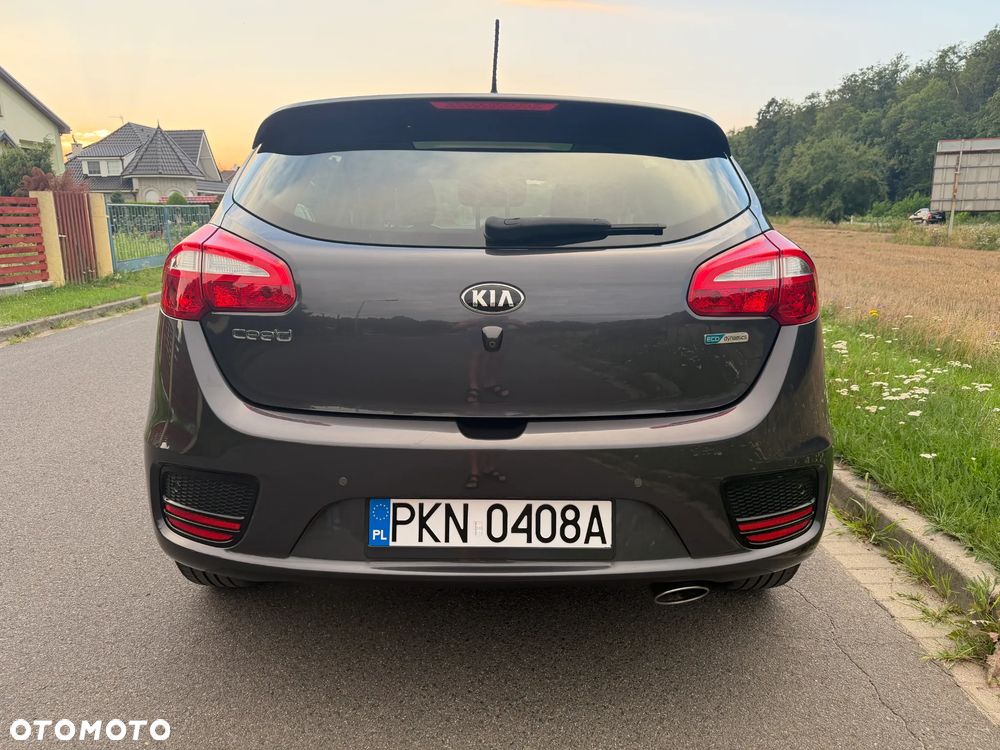 Kia Ceed 1.6 CRDi 136 DCT ISG GT Line - 13