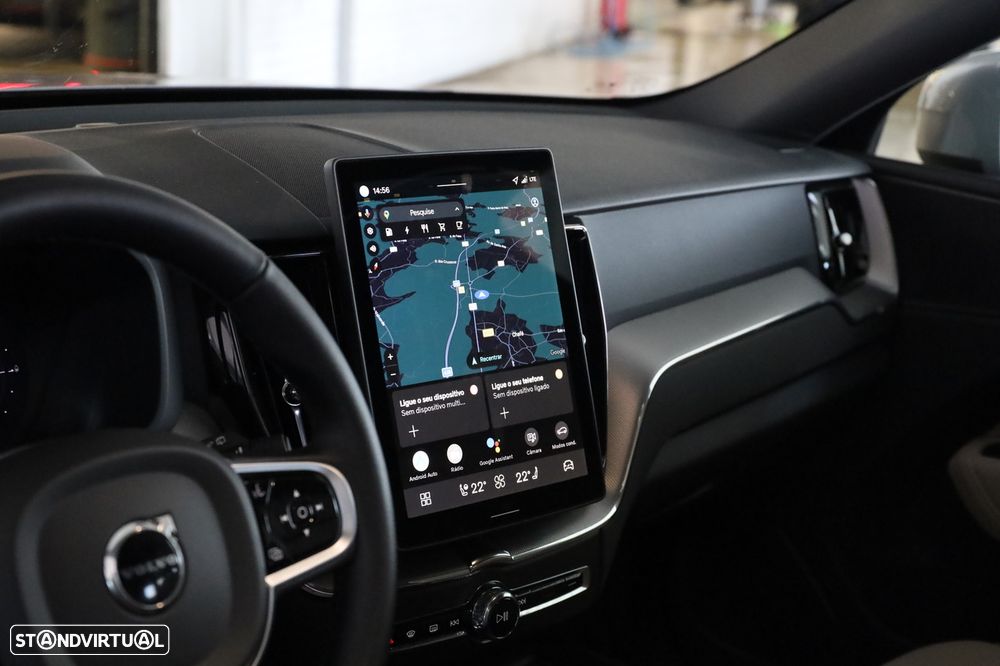 Volvo XC 60 2.0 T6 PHEV Core AWD - 17