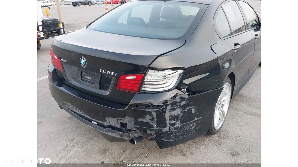 BMW Seria 5 535i xDrive - 9