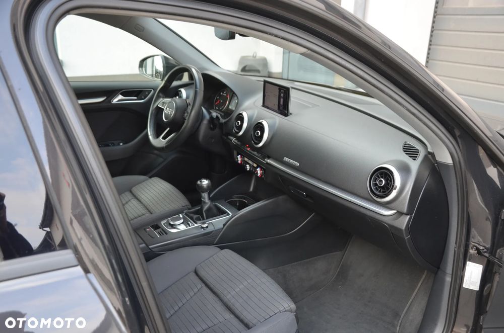 Audi A3 Sportback 2.0 TDI quattro - 10