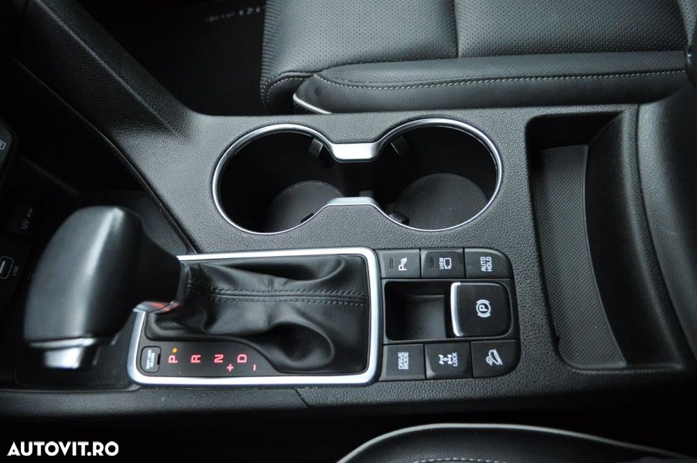 Kia Sportage 2.0 CRDI 184 AWD Aut. Platinum Edition - 37