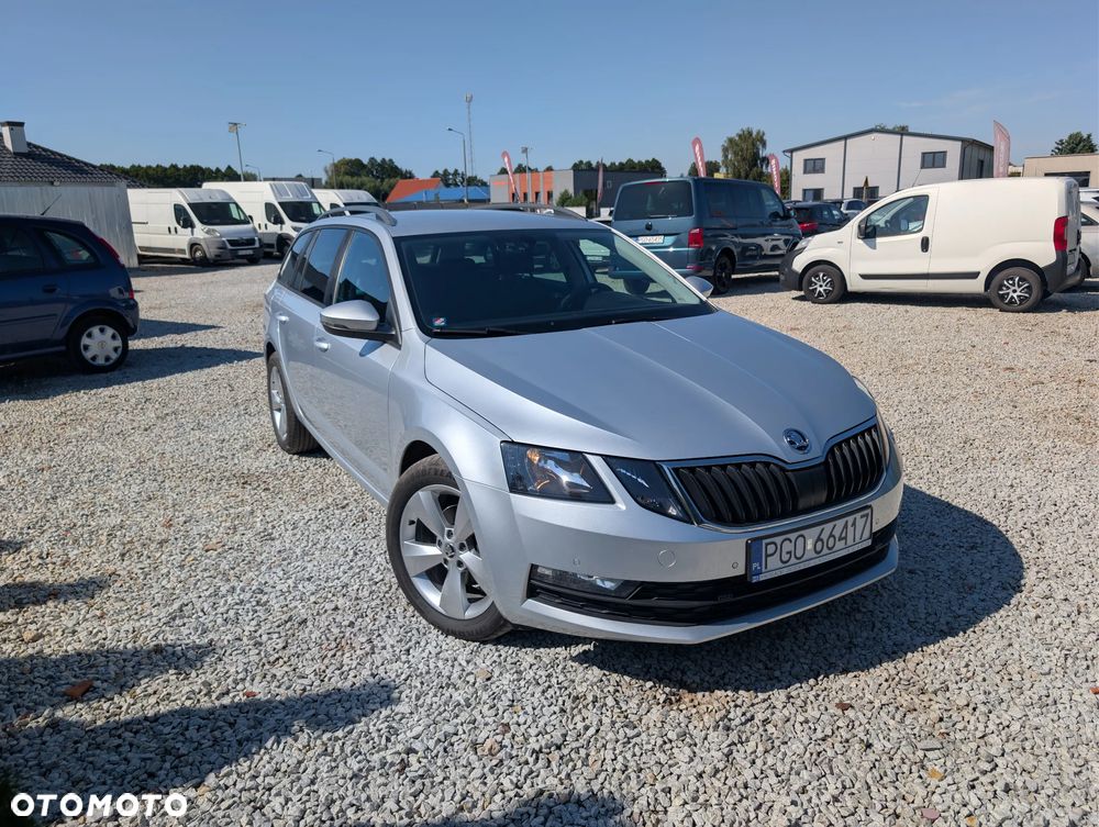 Skoda Octavia 2.0 TDI DSG Style - 19