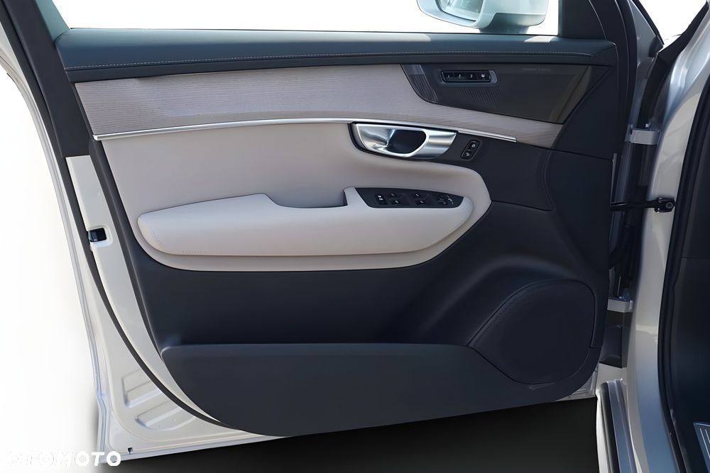 Volvo XC 90 B5 B AWD Ultra Bright 7os - 14
