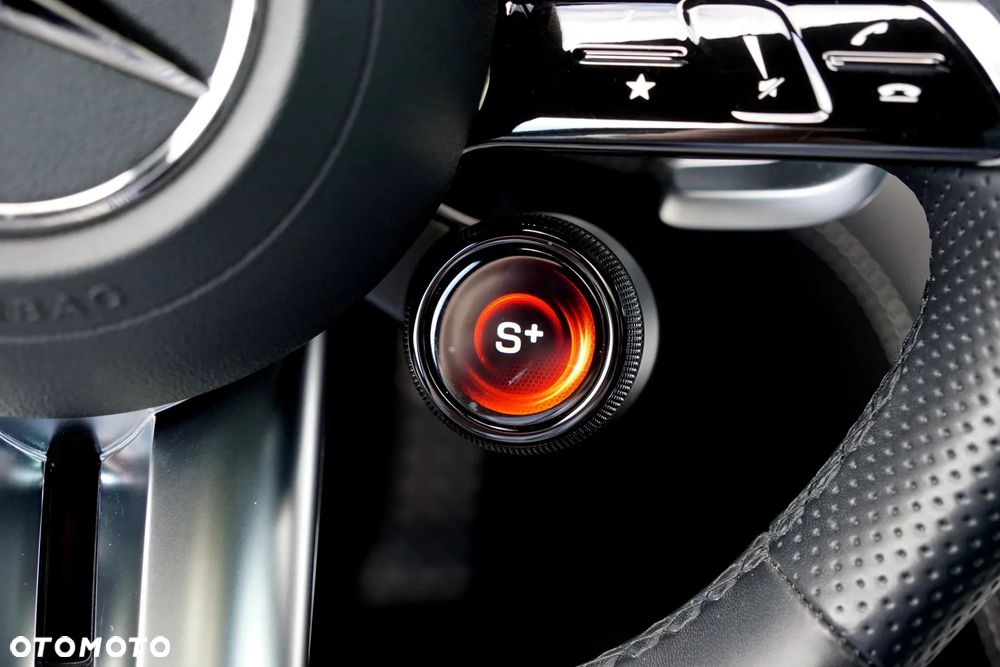 Mercedes-Benz AMG GT 63 S 4-Matic+ - 33