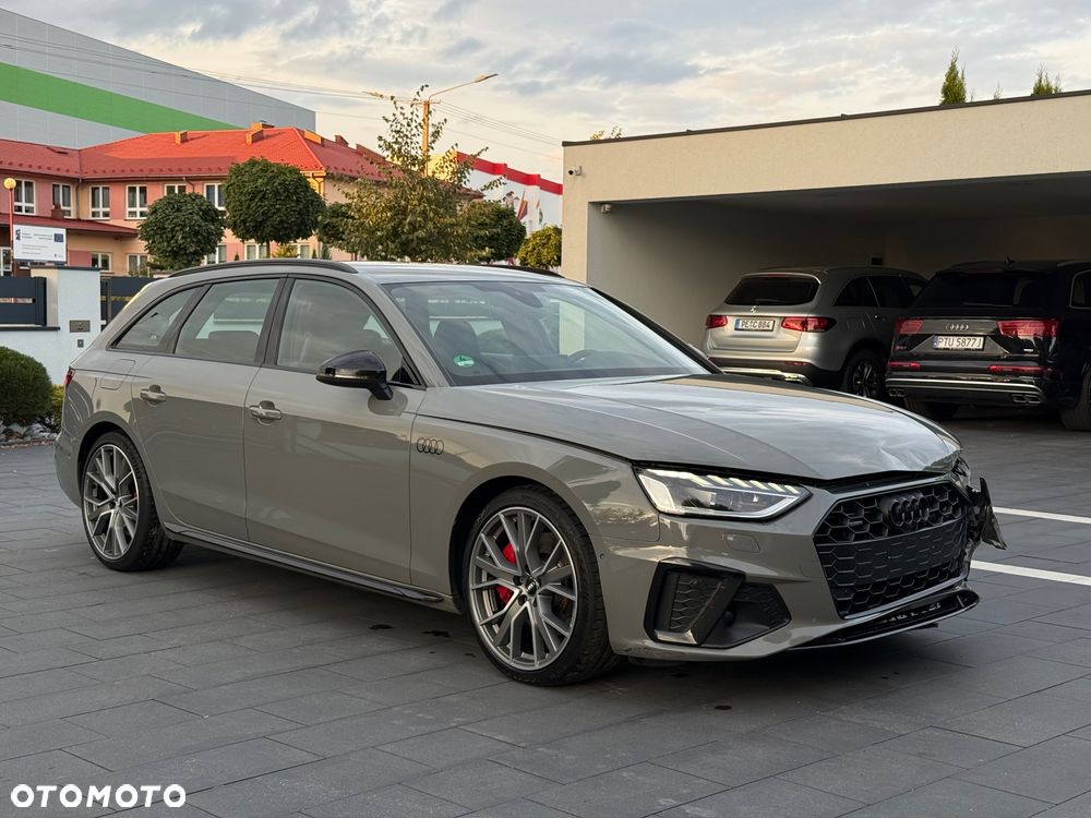 Audi A4 Avant 45 TDI quattro tiptronic S line - 4