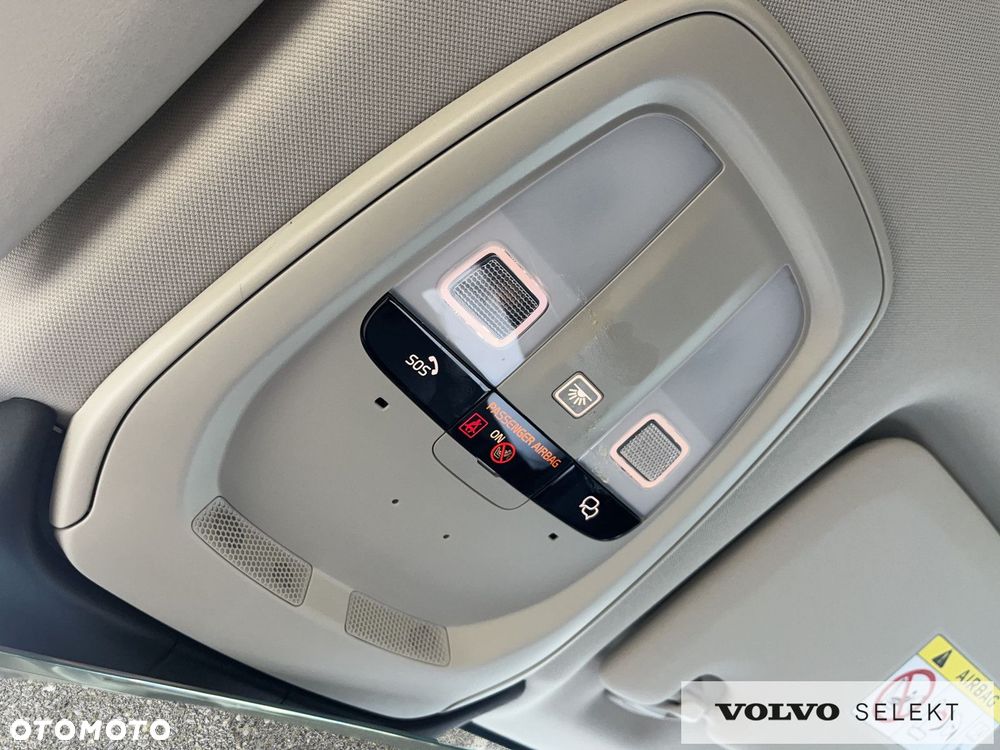 Volvo XC 60 - 30