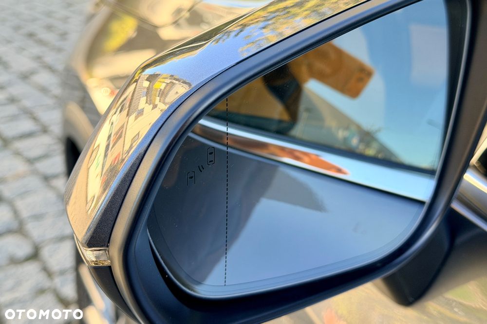 Lexus NX 350h Omotenashi AWD