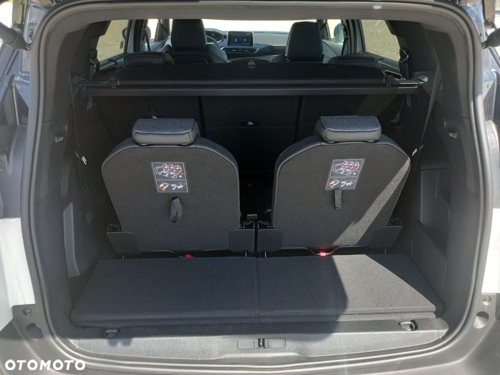 Peugeot 5008 1.2 PureTech mHEV Allure Pack S&S e-DCS6 - 12