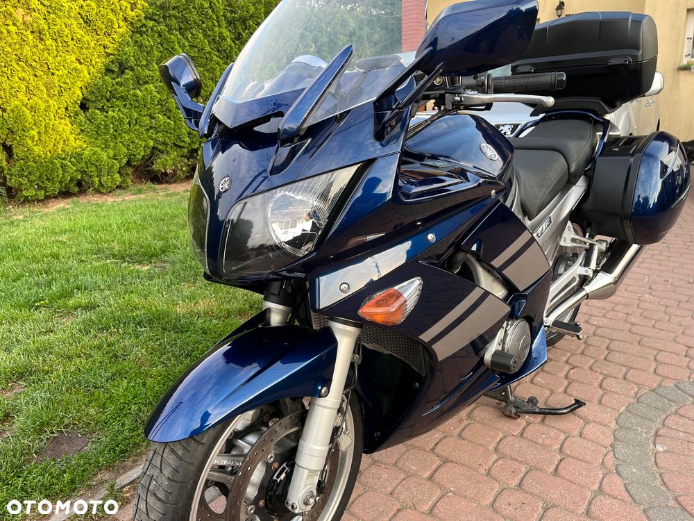 Yamaha FJR - 25