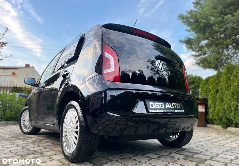 Volkswagen up! - 16