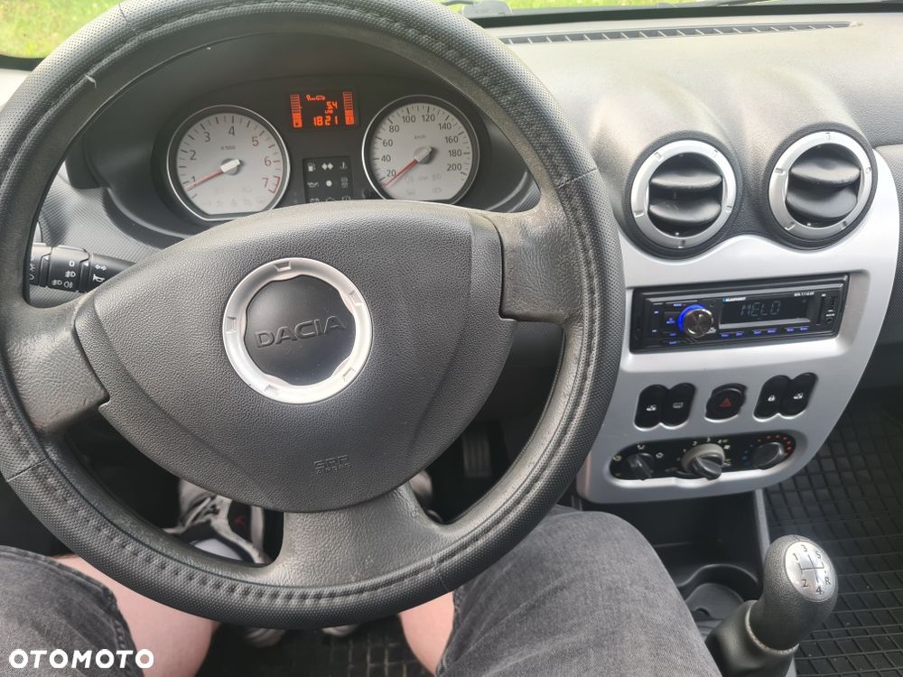 Dacia Sandero - 6