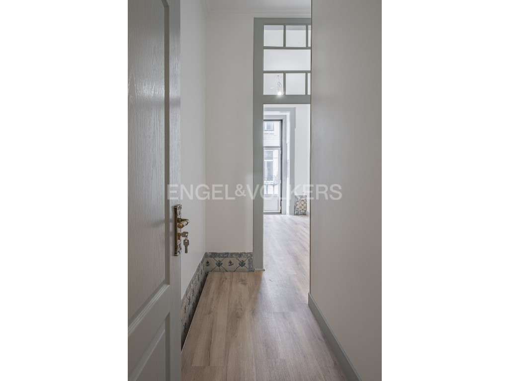Apartamento T2 remodelação completa na Baixa de Lisboa - Grande imagem: 5/28