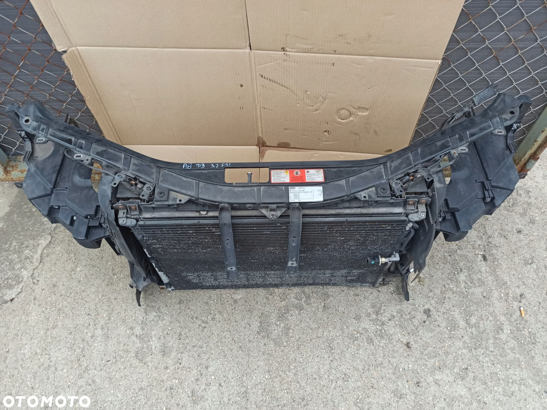 Pas przedni wzmocnienie AUDI A8 D3 LIFT 3.2FSI - 3