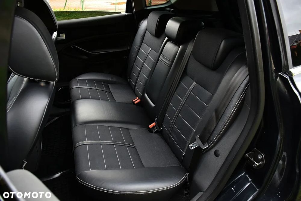 Ford Kuga 2.0 TDCi 4WD Titanium Plus - 36