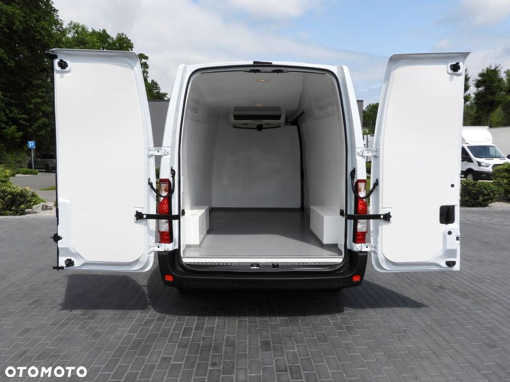 Renault MASTER  FURGON CHŁODNIA  -5*C TEMPOMAT NAWIGACJA LEDY KLIMATYZACJA  135KM - 14