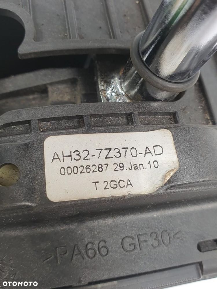 LEWAREK WYBIERAK BIEGÓW RANGE ROVER SPORT I L320 EUROPA - 9