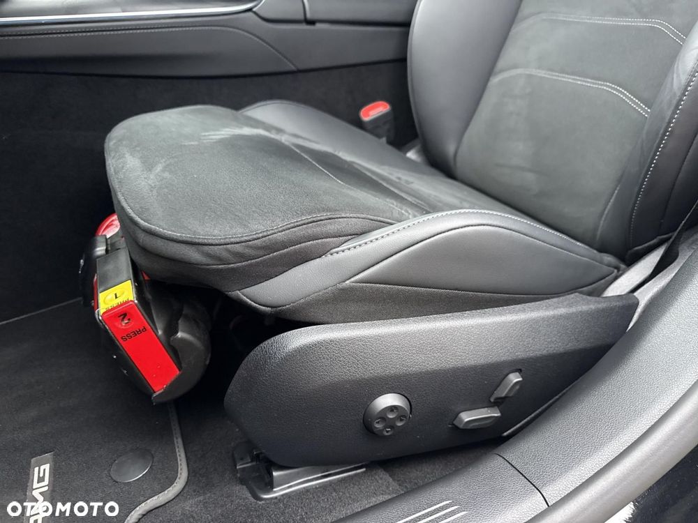 Mercedes-Benz Klasa E - 13