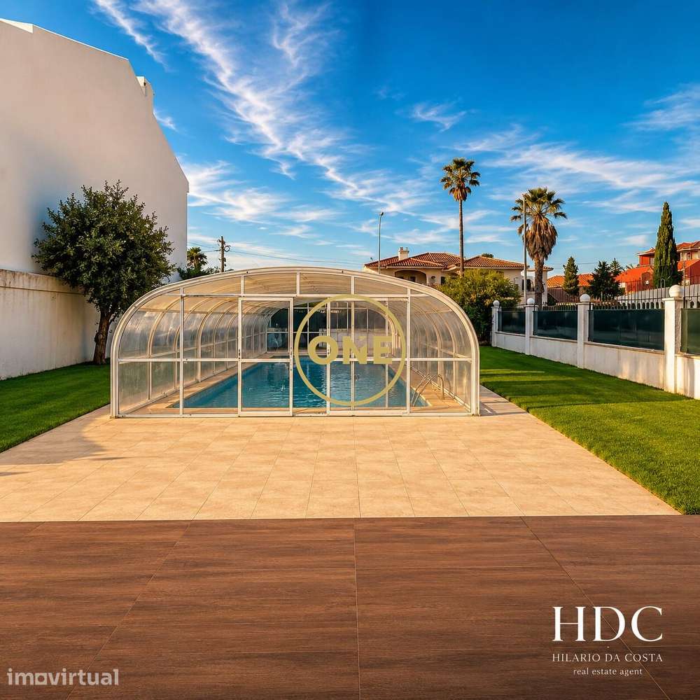 Moradia de Prestígio com Piscina em Propriedade de Lote Duplo |Alto do - Grande imagem: 3/18