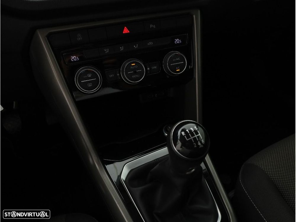 VW T-Roc 2.0 TDI Style - 18