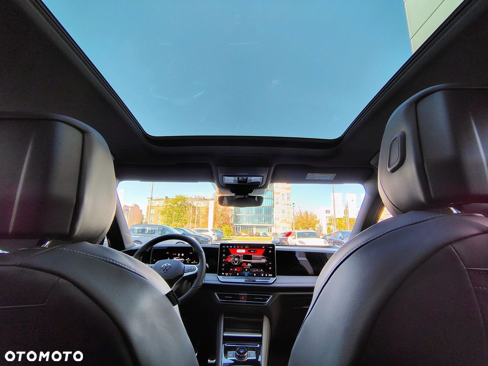 Volkswagen Tiguan - 23