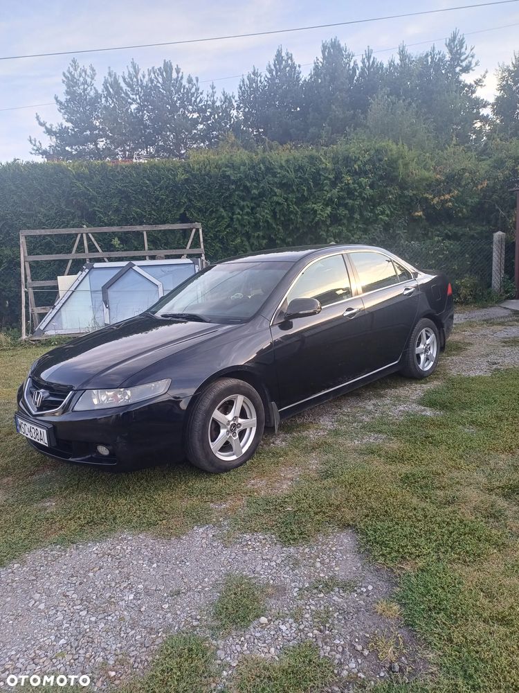 Honda Accord - 2