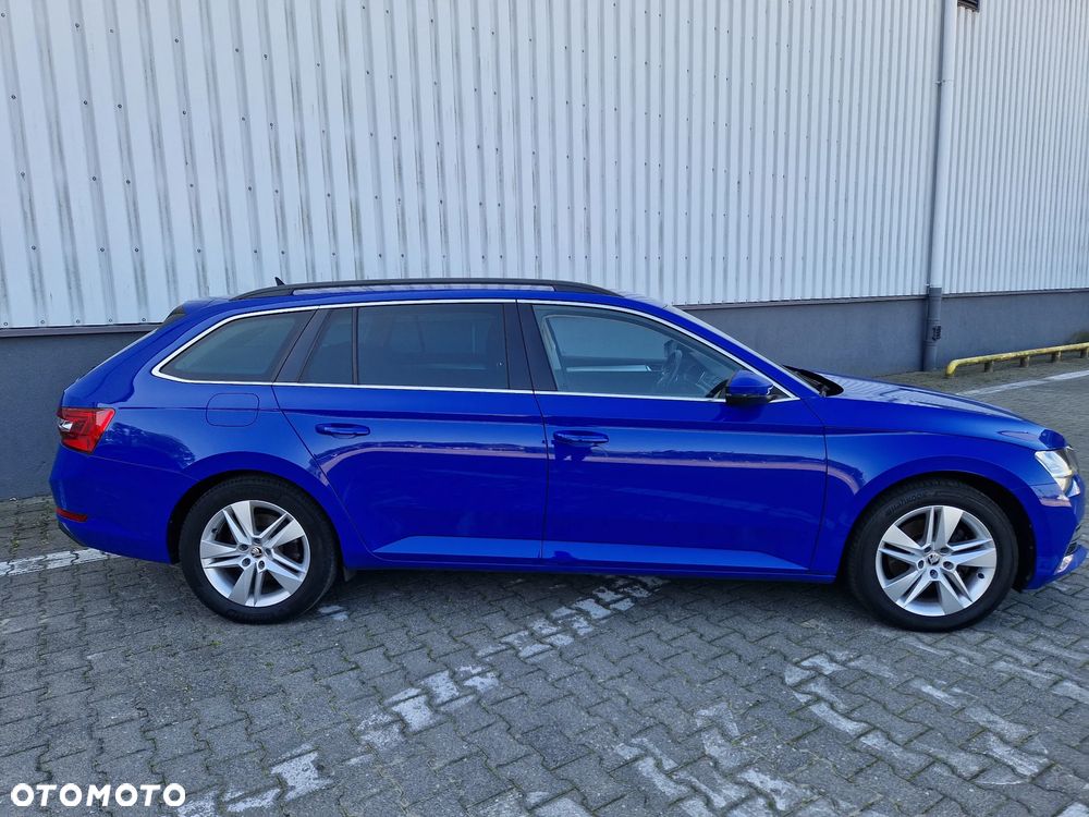 Skoda Superb 1.4 TSI Plug-In Hybrid Ambition DSG - 4