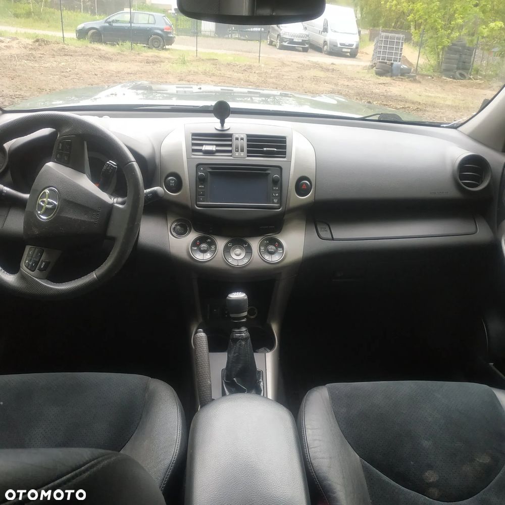 Toyota RAV4 2.0 4x2 Life - 9
