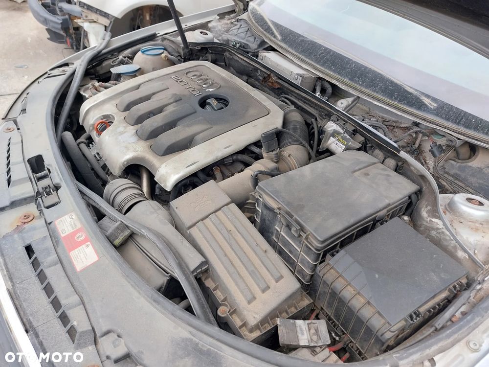 Zderzak AUDI A3 8P 2.0TDI 04R. maska,klapa,drzwi,lampy... - 8