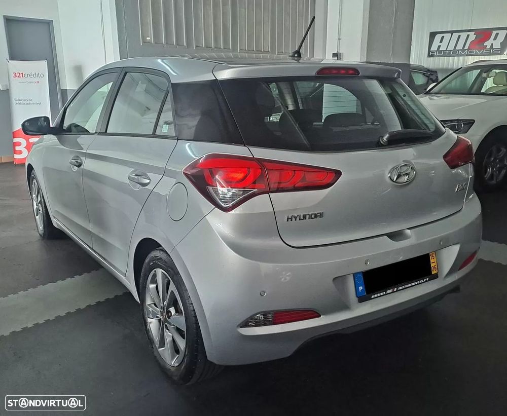 Hyundai i20 1.2 Comfort - 4