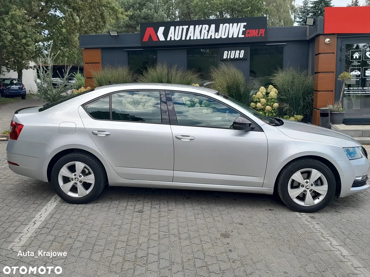 Skoda Octavia 1.5 TSI ACT Ambition - 8