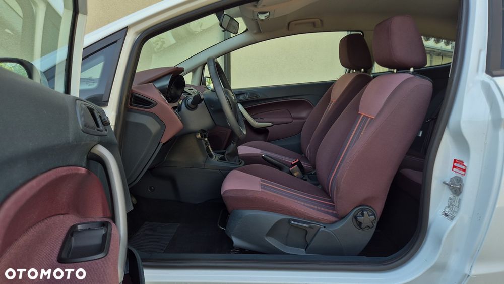 Ford Fiesta 1.25 Silver X (SVP) - 19
