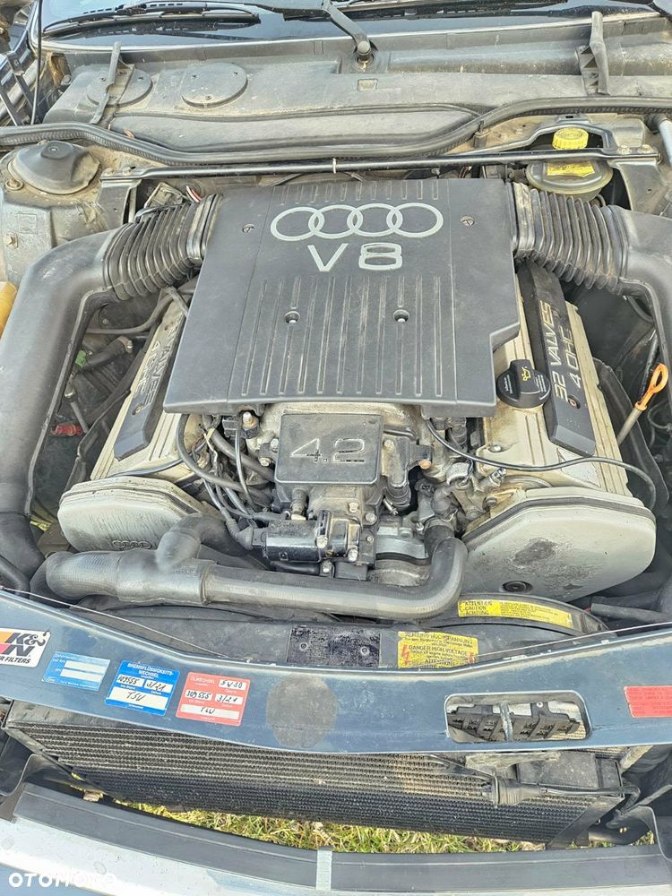 Audi V8 - 15