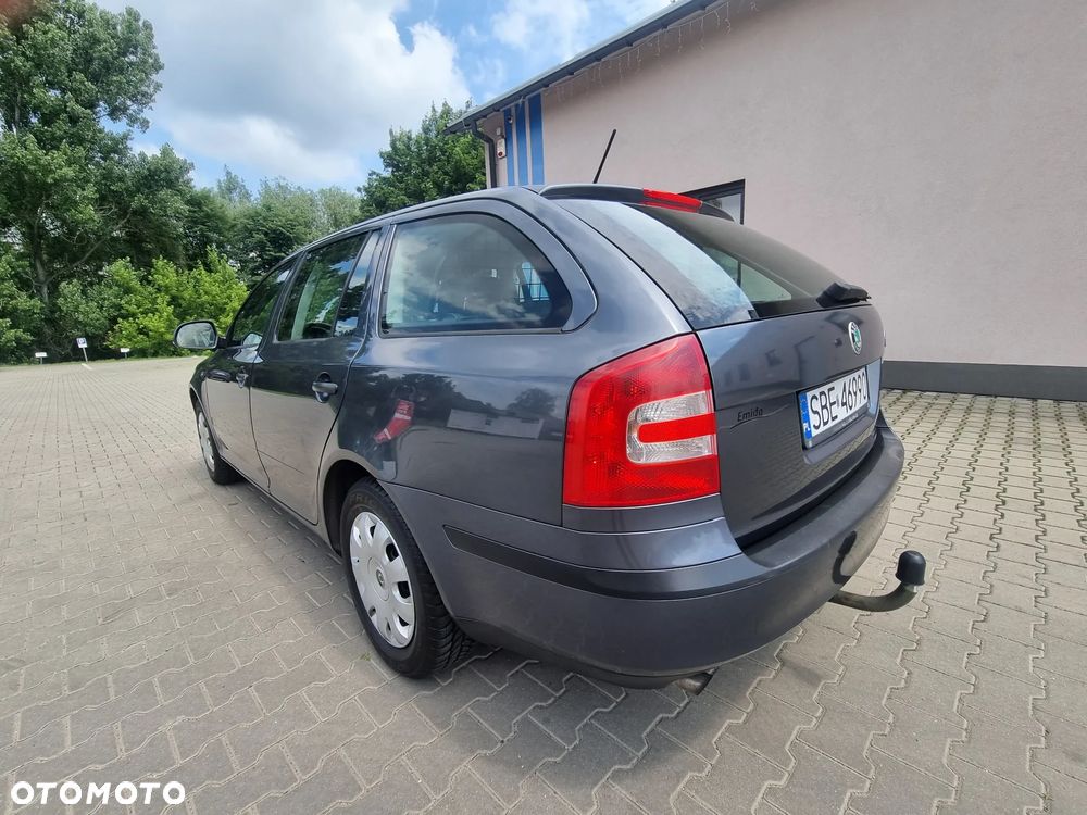 Skoda Octavia 1.6 Ambiente EU5 - 4