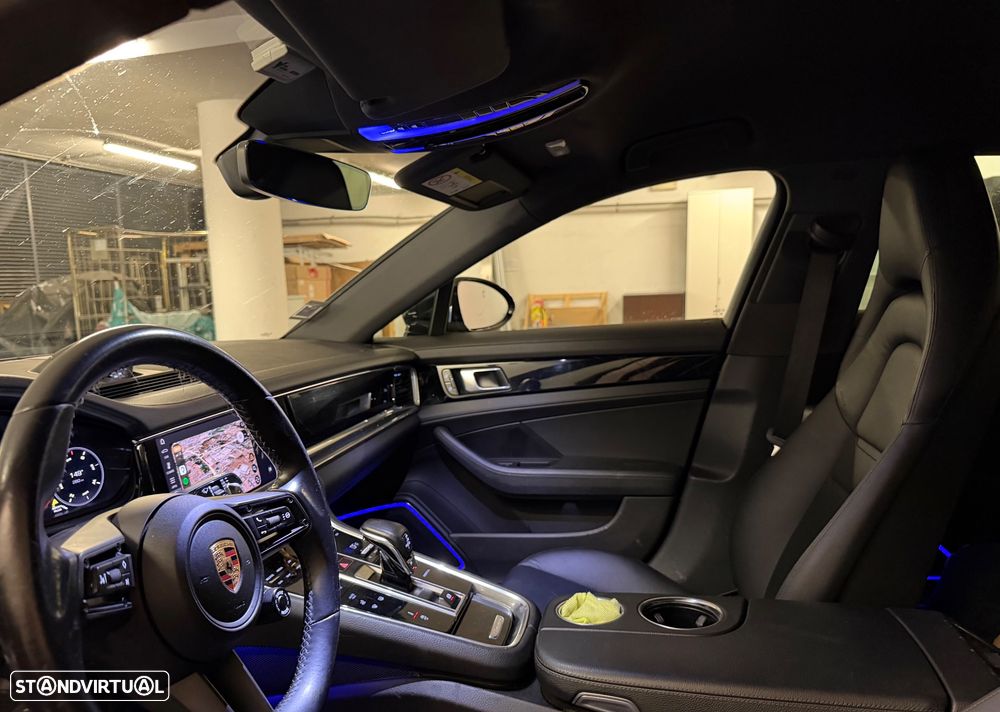Porsche Panamera 4 E-Hybrid - 8