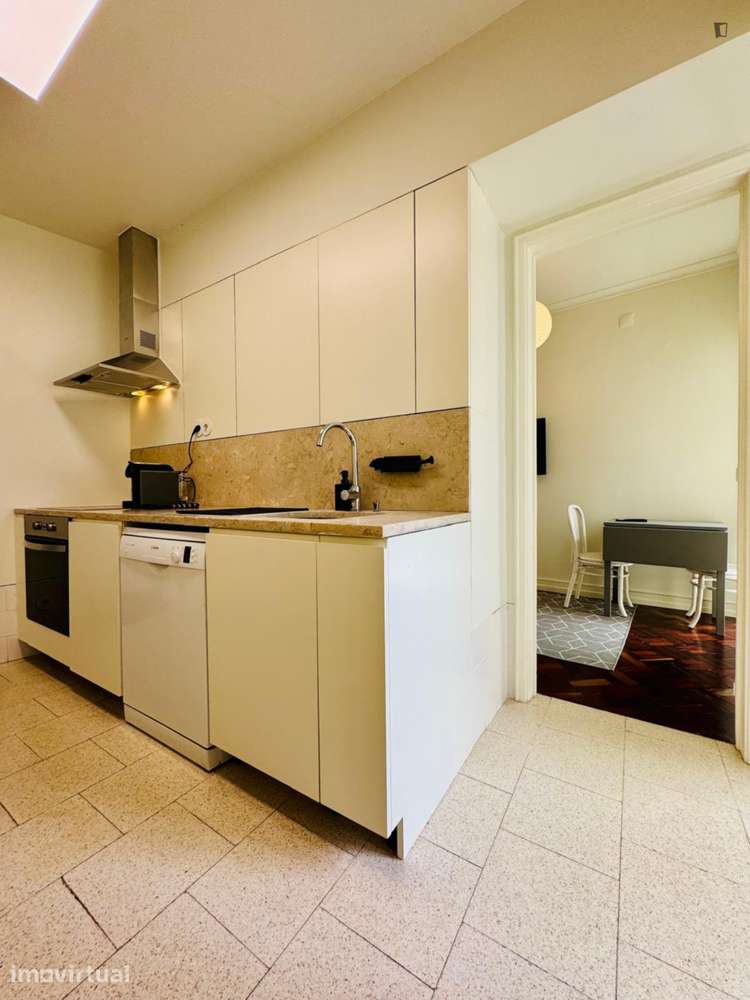 Quarto - localizado em Picoas Lisbon - Grande imagem: 4/13