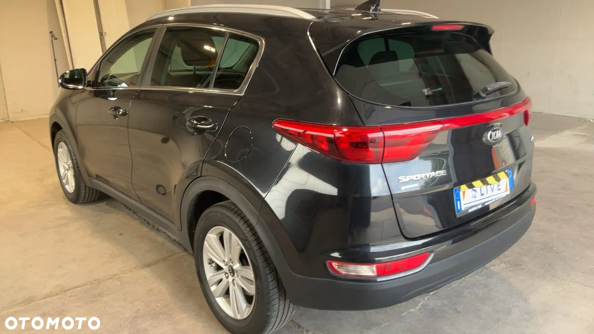 Kia Sportage 1.7 CRDI 2WD Dream-Team Edition - 5