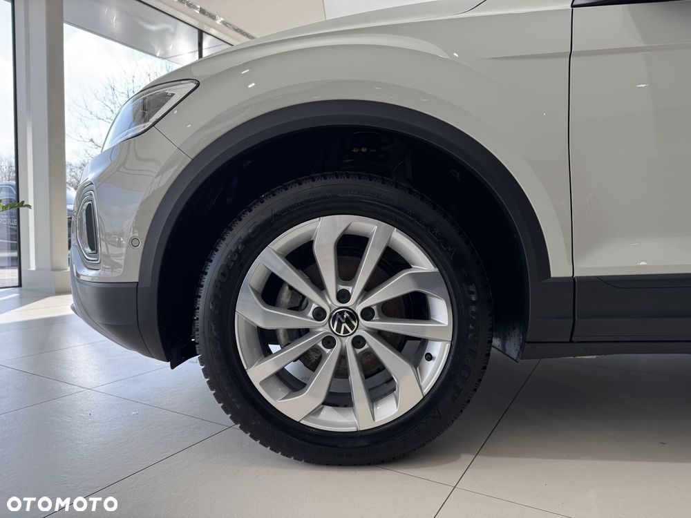 Volkswagen T-Roc - 18