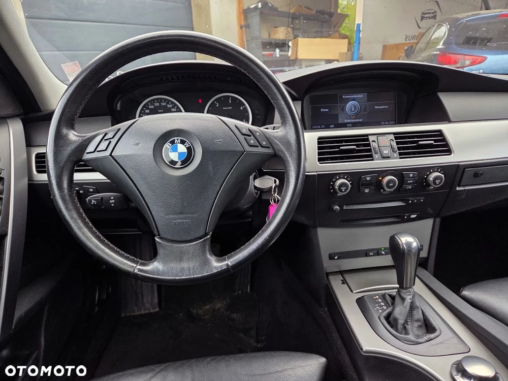 BMW Seria 5 - 26