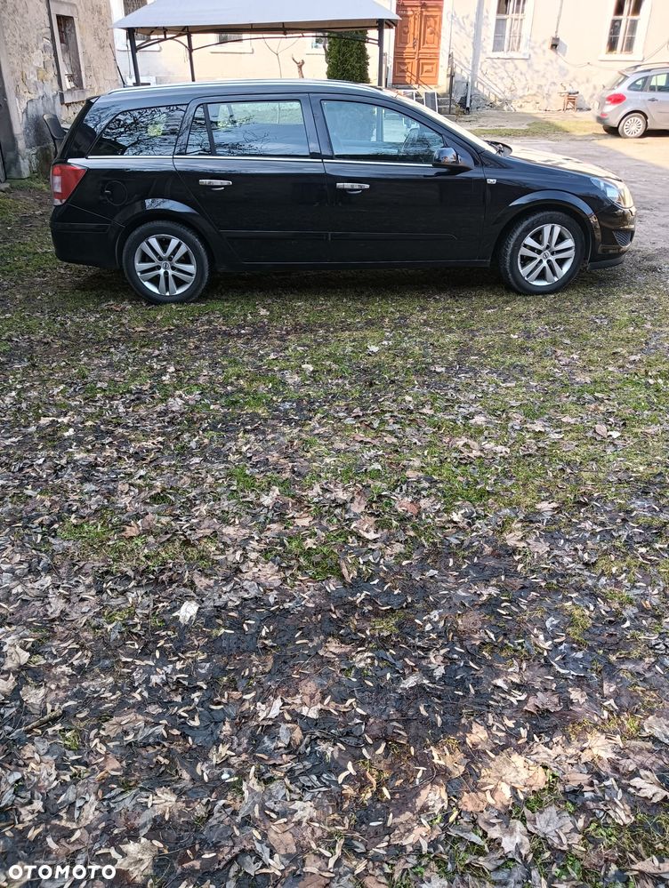 Opel Astra 1.7 CDTI DPF Sport - 4