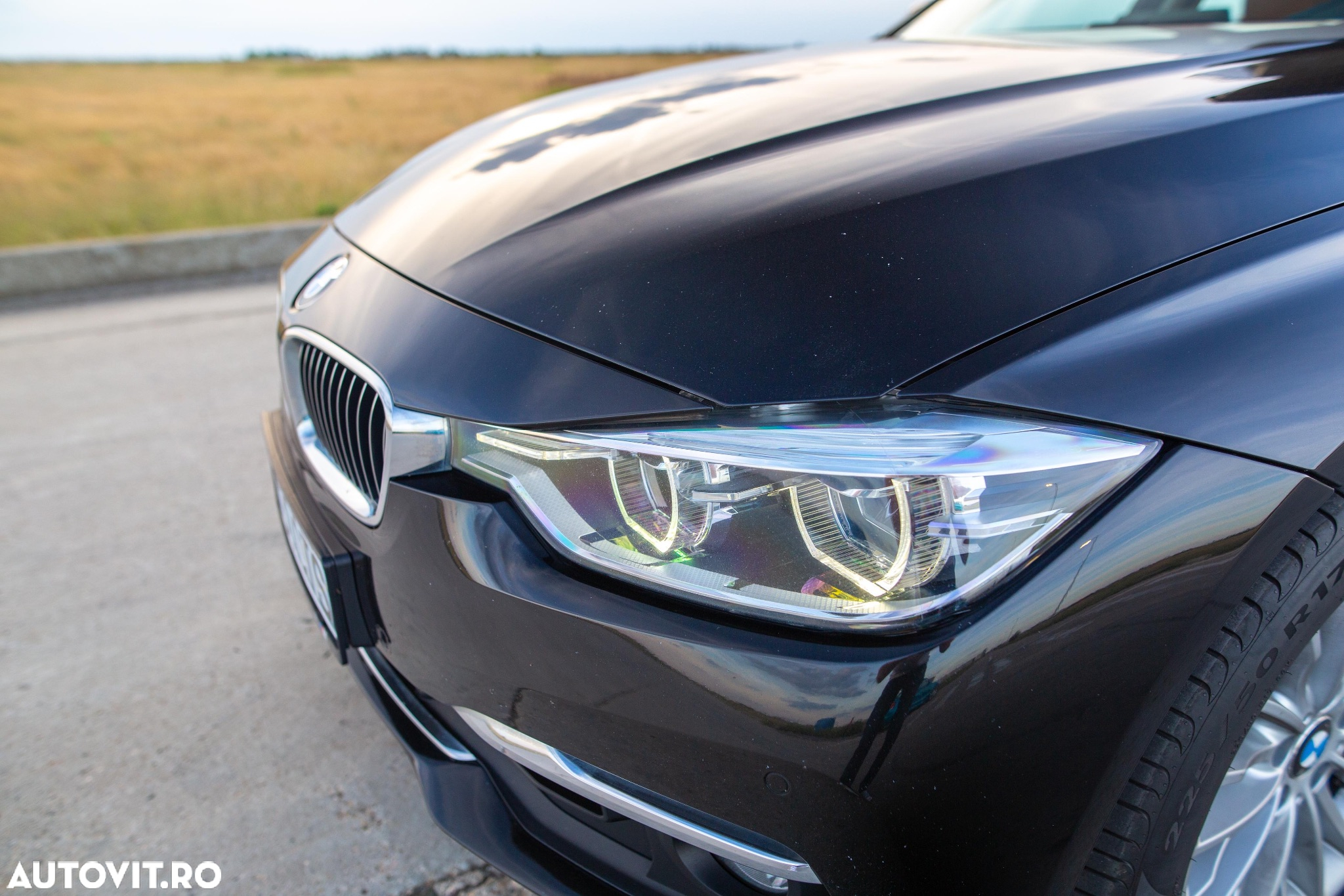 BMW Seria 3 318d Touring Aut. Luxury Line - 11