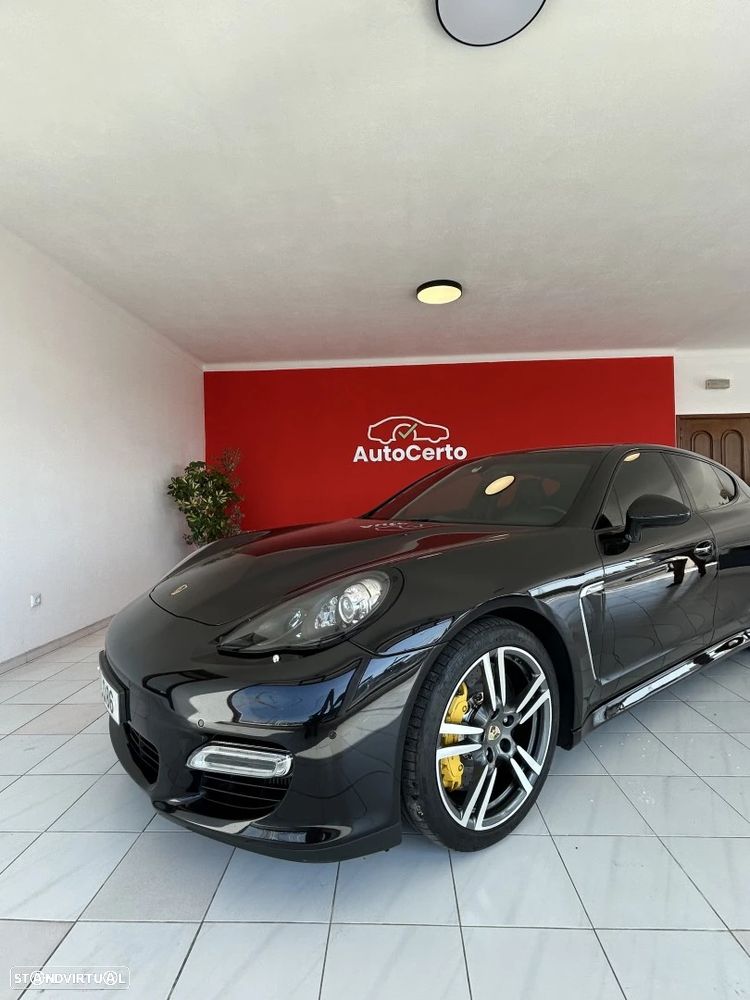 Porsche Panamera Turbo PDK - 2